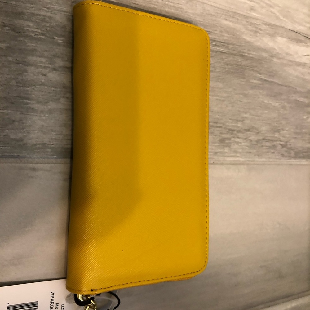 Steve Madden Zip Around Wallet Mustard - Picture 4 of 8